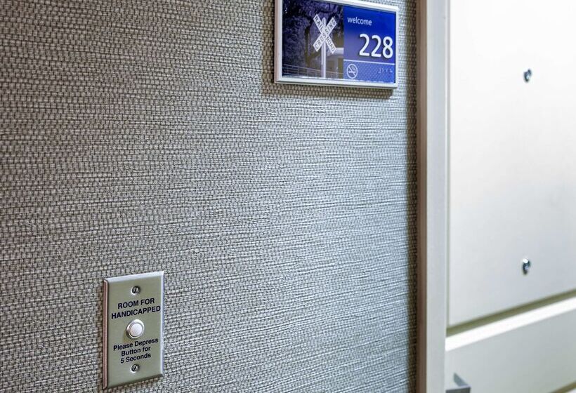 فندق Hampton Inn & Suites Mobile I 65@ Airport Blvd