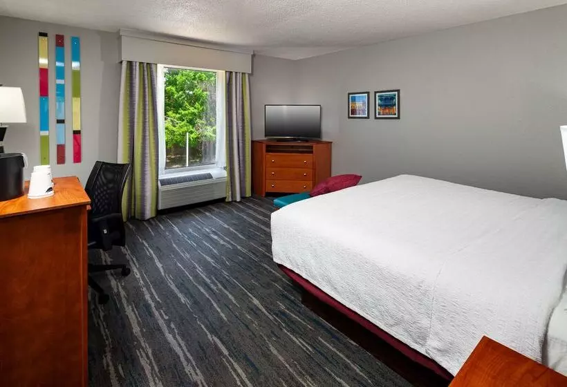هتل Hampton Inn & Suites Mobile I 65@ Airport Blvd