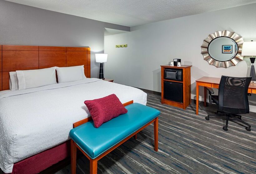 فندق Hampton Inn & Suites Mobile I 65@ Airport Blvd