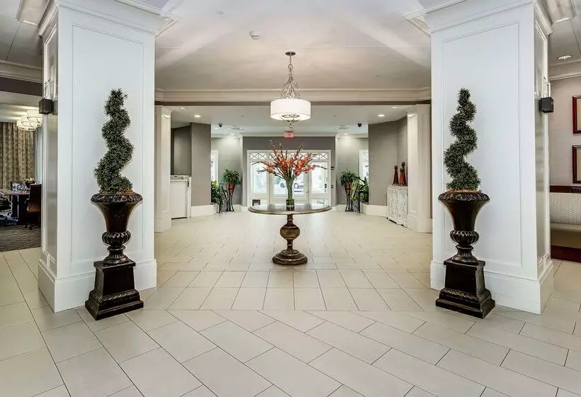 هتل Hampton Inn & Suites Mobile Downtown Historic District