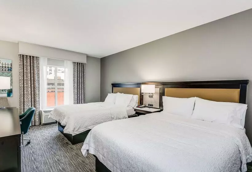 هتل Hampton Inn & Suites Mobile Downtown Historic District