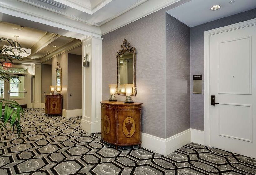 فندق Hampton Inn & Suites Mobile  Downtown Historic District