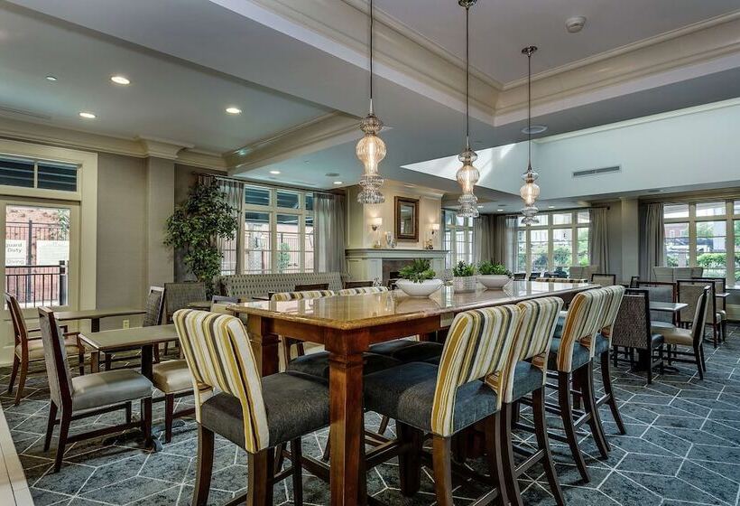 فندق Hampton Inn & Suites Mobile  Downtown Historic District