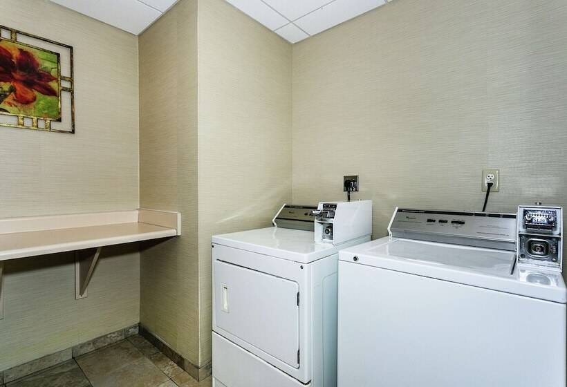 فندق Hampton Inn & Suites Mobile  Downtown Historic District