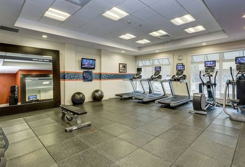 فندق Hampton Inn & Suites Mobile  Downtown Historic District