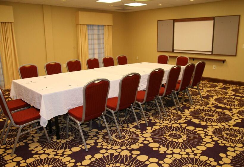 בית מלון כפרי Hampton Inn Richmond  Airport