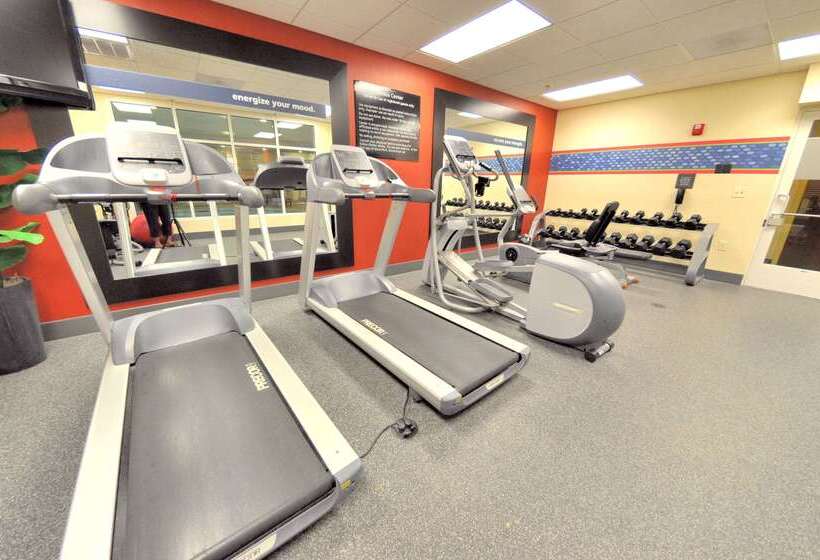 בית מלון כפרי Hampton Inn Richmond  Airport