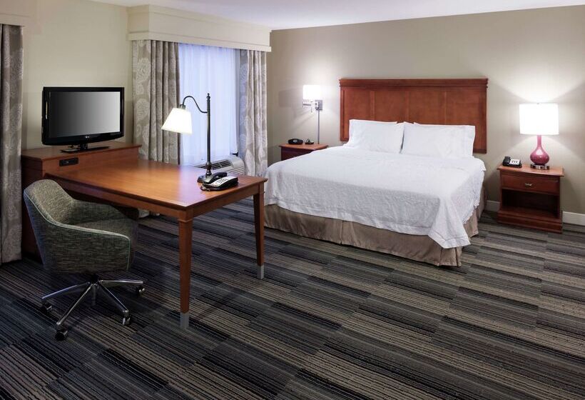 فندق Hampton Inn & Suites Davenport