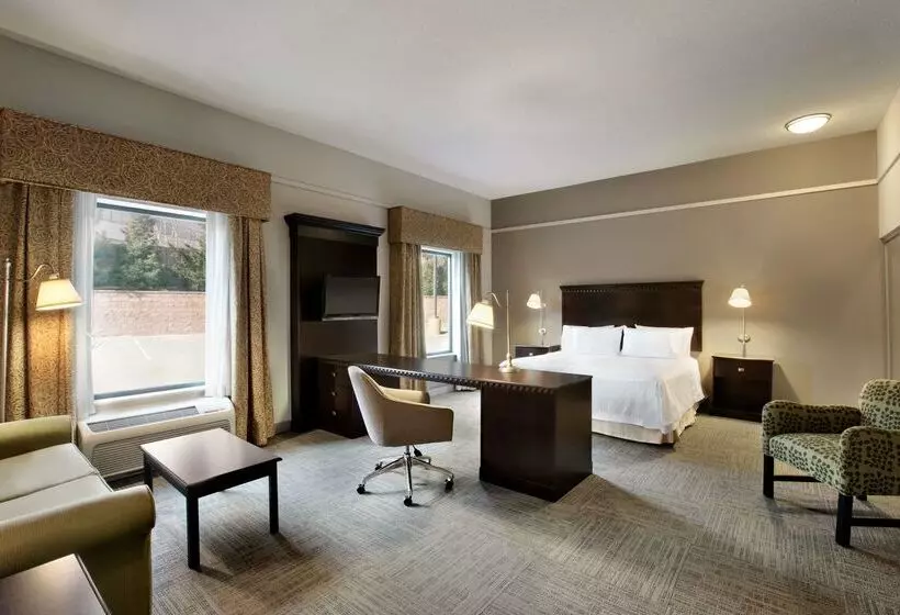 Otel Hampton Inn & Suites Mahwah