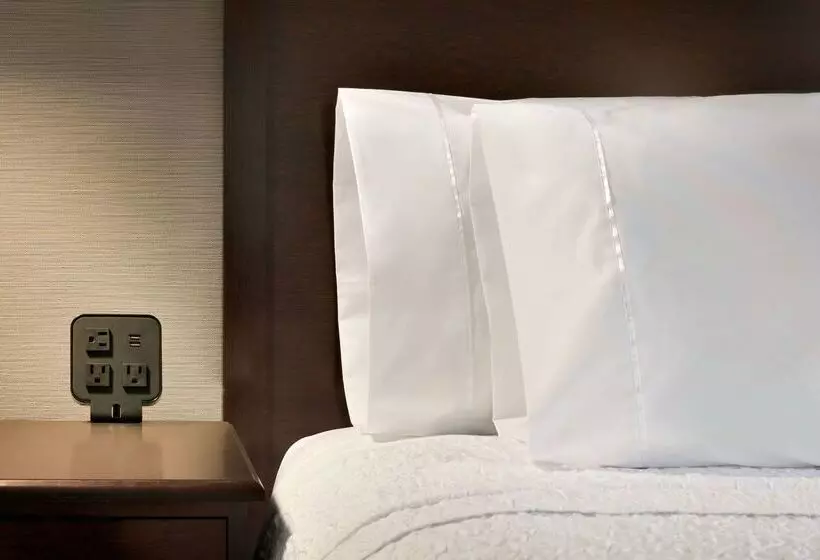 Otel Hampton Inn & Suites Mahwah