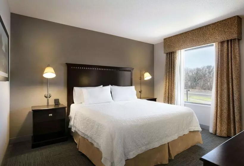Otel Hampton Inn & Suites Mahwah