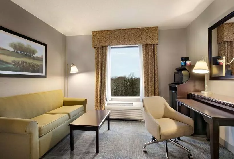 Otel Hampton Inn & Suites Mahwah