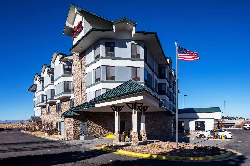 Отель Hampton Inn & Suites Parker