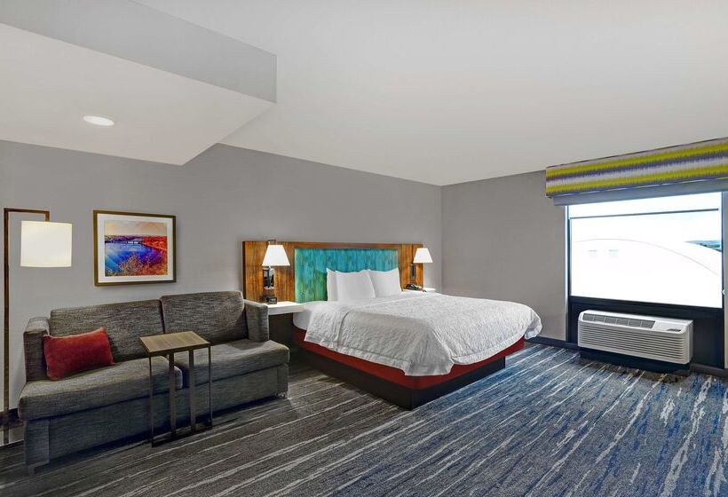 ホテル Hampton Inn Utica