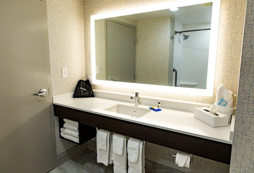 فندق Holiday Inn Express Columbus Dublin, An Ihg