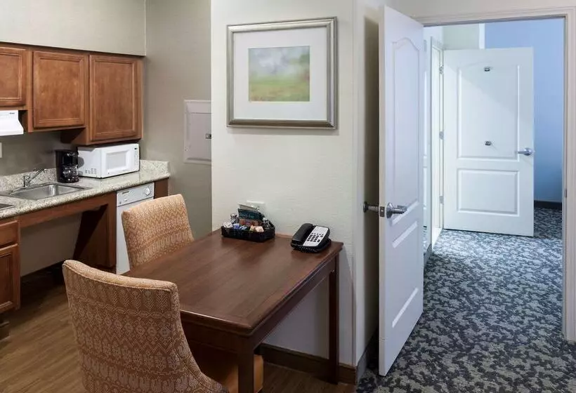 ホテル Homewood Suites By Hilton Houston Stafford Sugarland