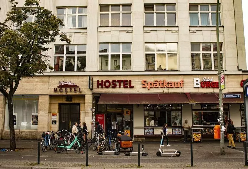 هتل Metropol Hostel Berlin