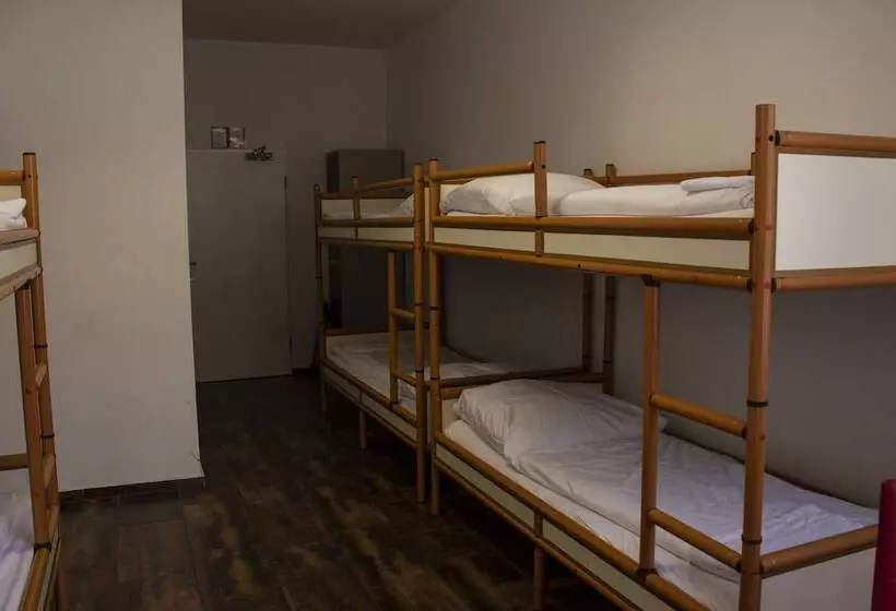 هتل Metropol Hostel Berlin