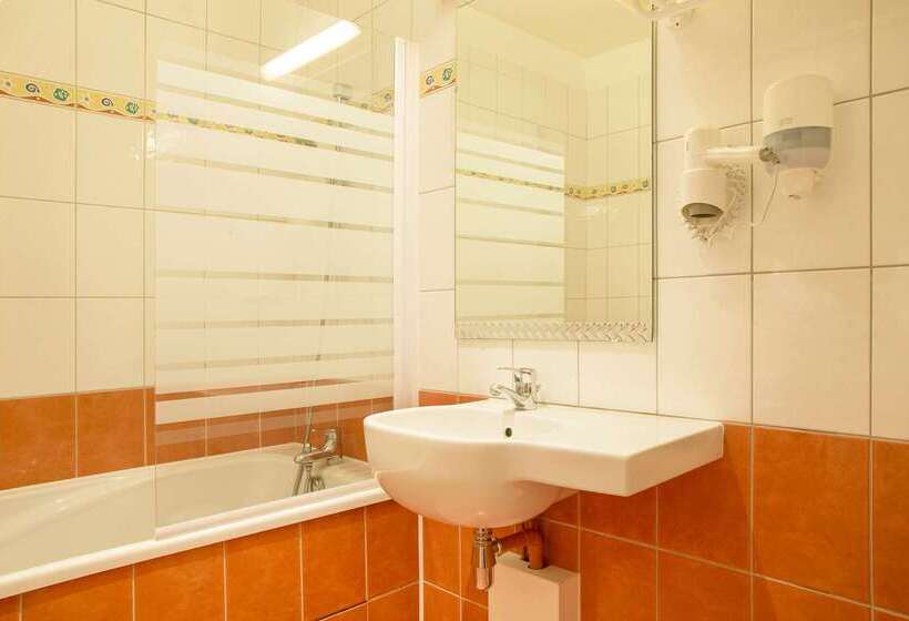 فندق The Originals City, Hôtel Loval, Brest