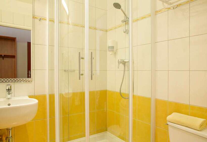 فندق The Originals City, Hôtel Loval, Brest