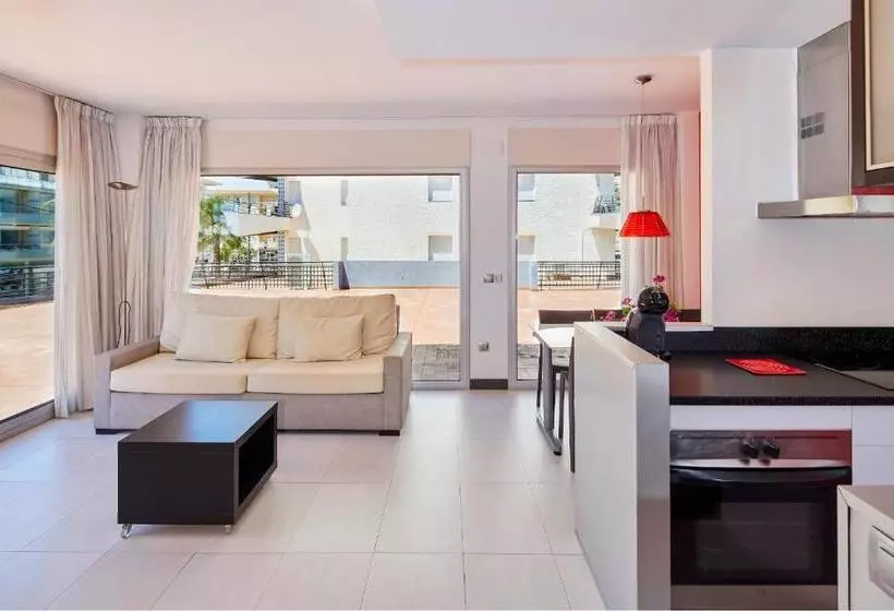 Apartamentos En Rocamaura