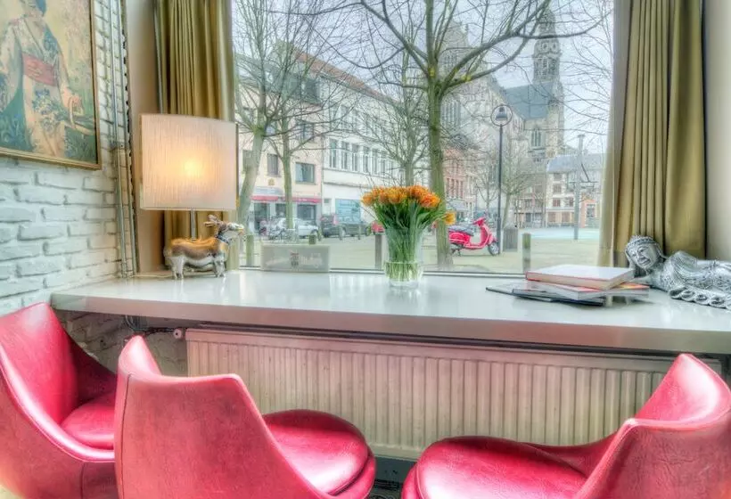 تختخواب و صبحانه Urban Dreams