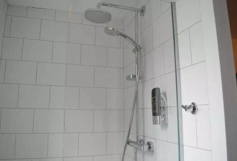 تختخواب و صبحانه Urban Dreams