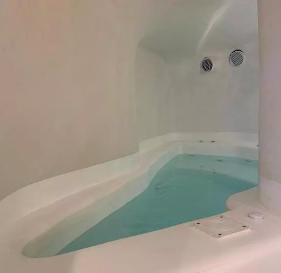 Chic Hotel Santorini