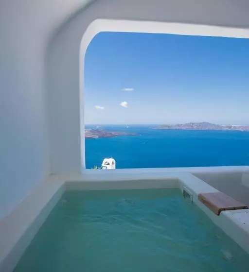 Chic Hotel Santorini
