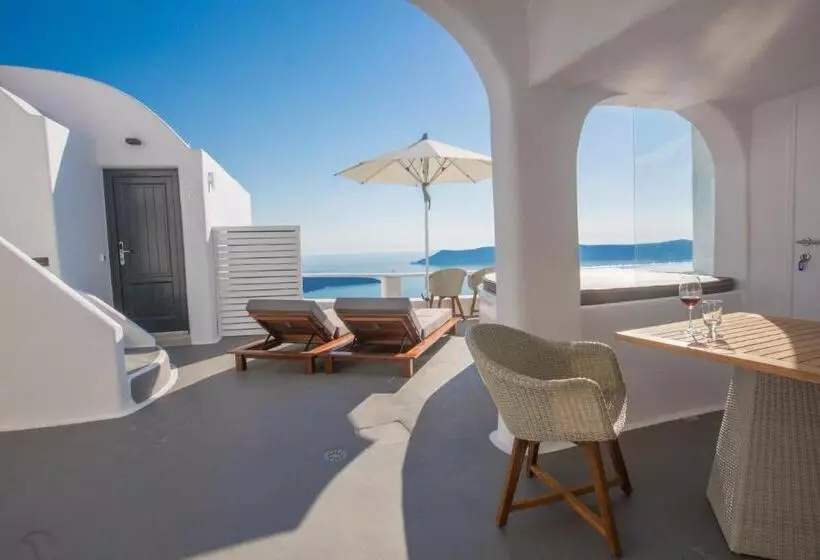Chic Hotel Santorini