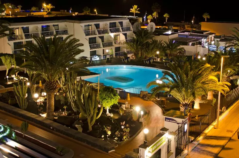 Ereza Apartamentos Los Hibiscos - Adults Only