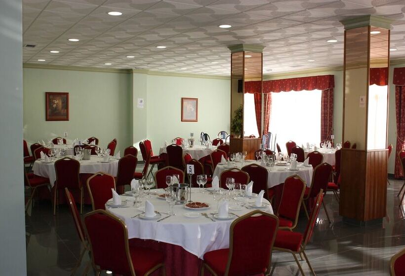 בית מלון כפרי Ciudad Pozo Alcon