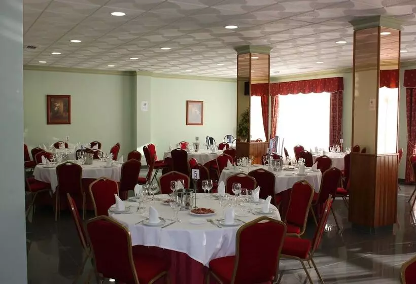 호텔 Ciudad Pozo Alcon