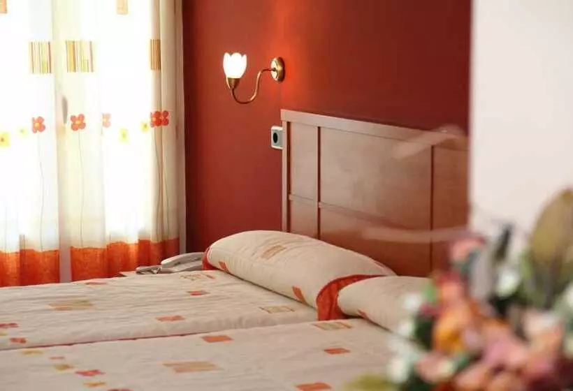 호텔 Ciudad Pozo Alcon