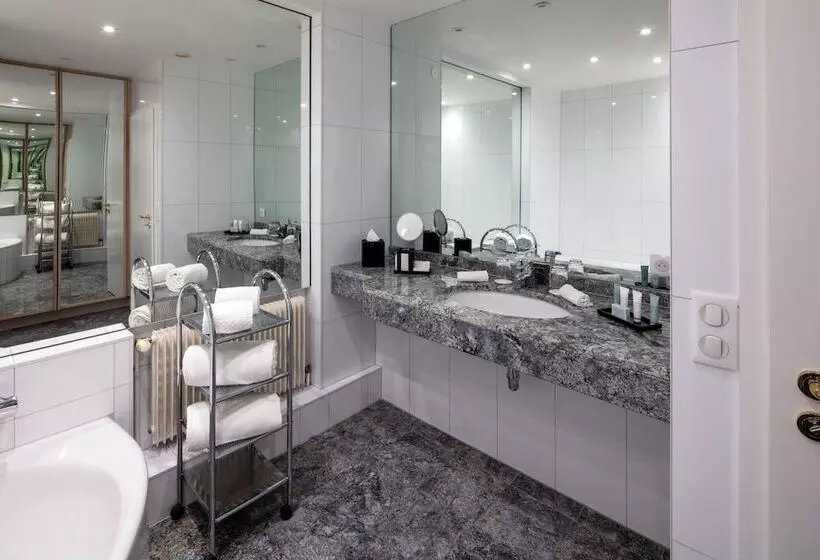 Отель Hôtel Garrigae Villa La Florangerie   Spa & Piscine