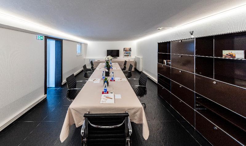 ホテル Hôtel Garrigae Villa La Florangerie   Spa & Piscine