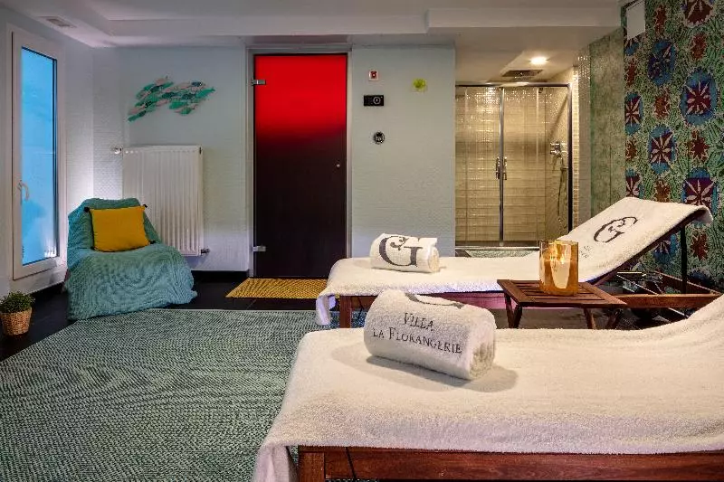 Отель Hôtel Garrigae Villa La Florangerie   Spa & Piscine