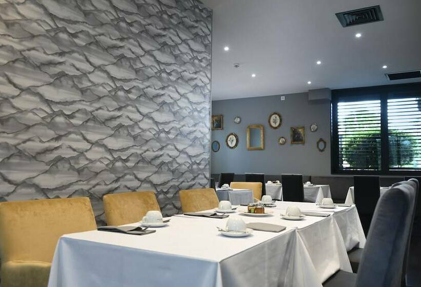 Отель Les Muses