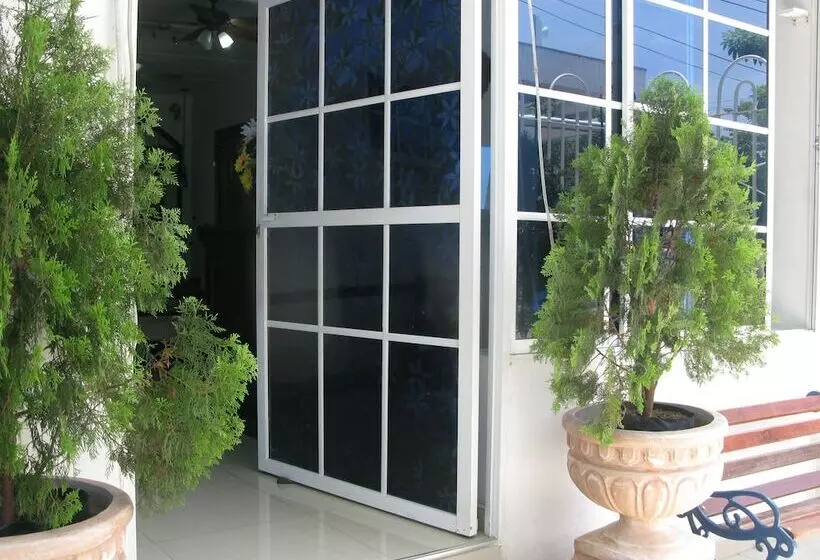 בית מלון כפרי La Casona