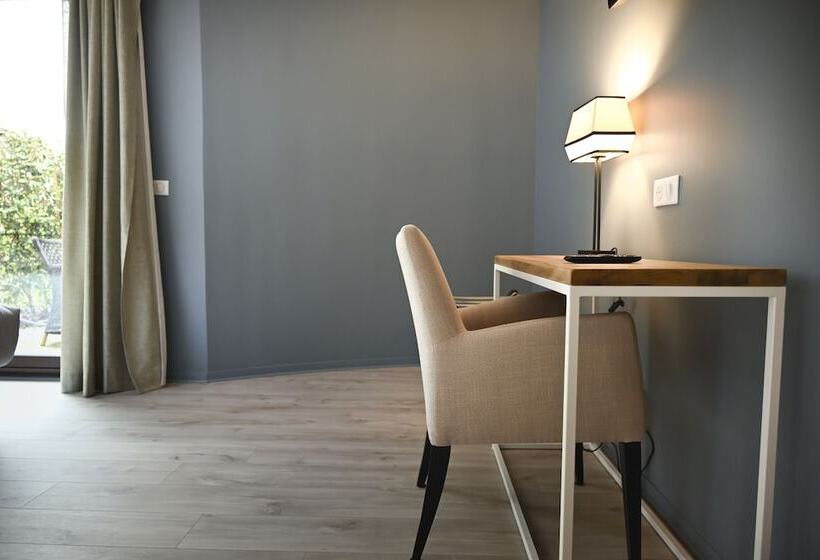 Отель Les Muses