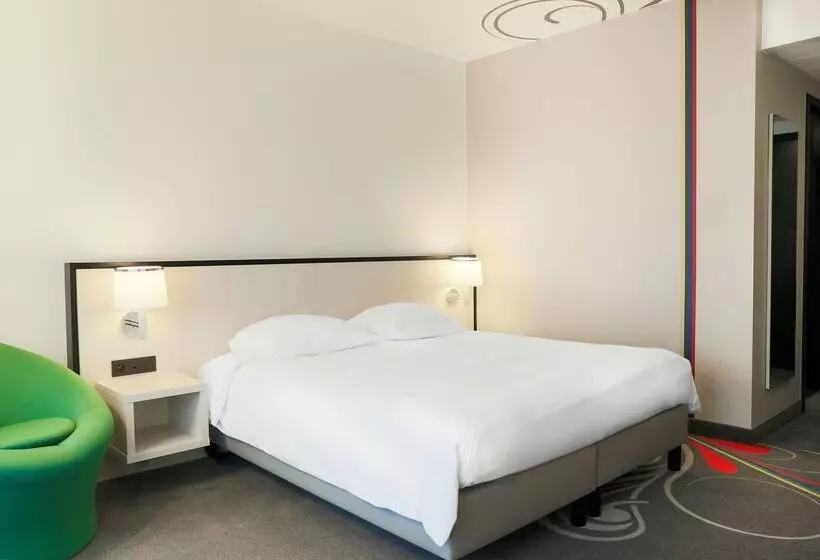 ホテル Park Inn By Radisson Brussels Centre Midi