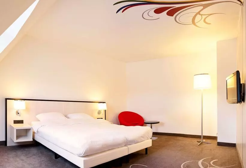 ホテル Park Inn By Radisson Brussels Centre Midi