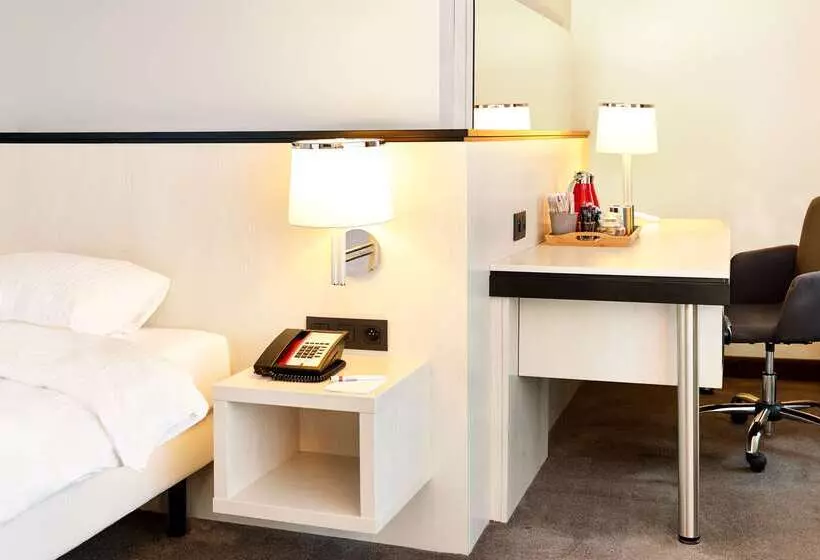 ホテル Park Inn By Radisson Brussels Centre Midi