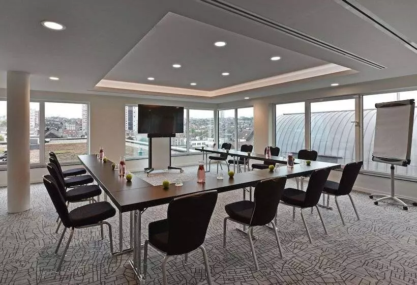 ホテル Park Inn By Radisson Brussels Centre Midi