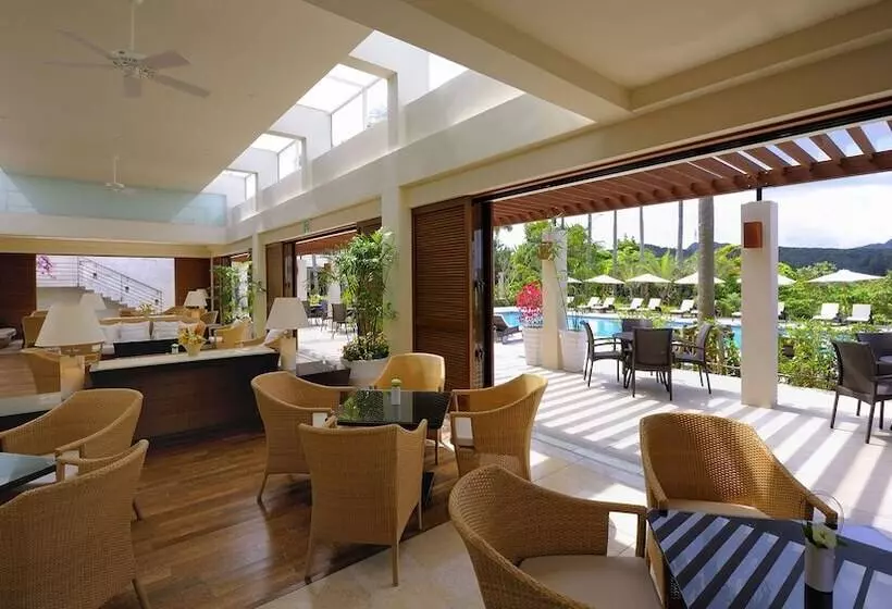 Hotel The Atta Terrace Club Towers