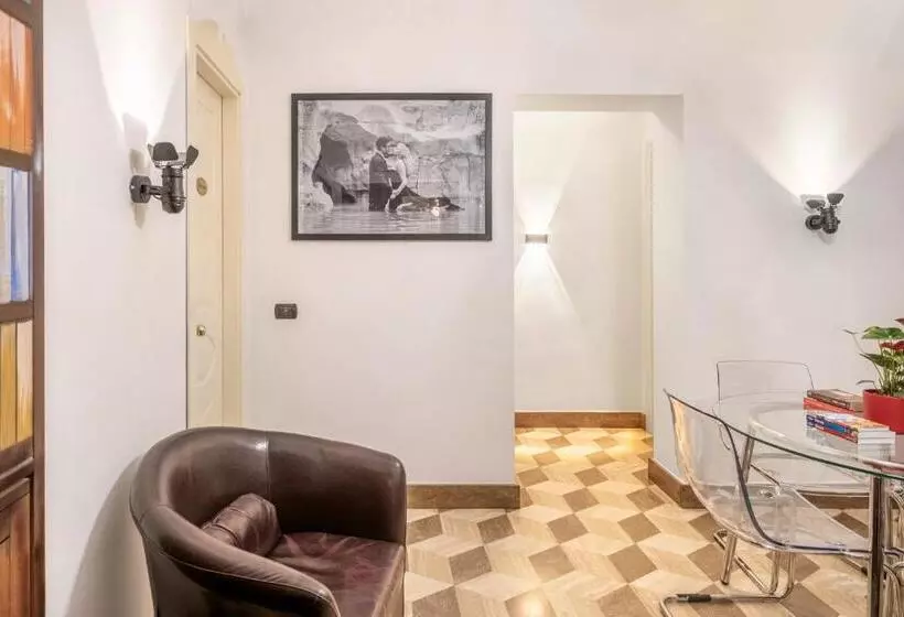 هتل The Five Oscars Inn