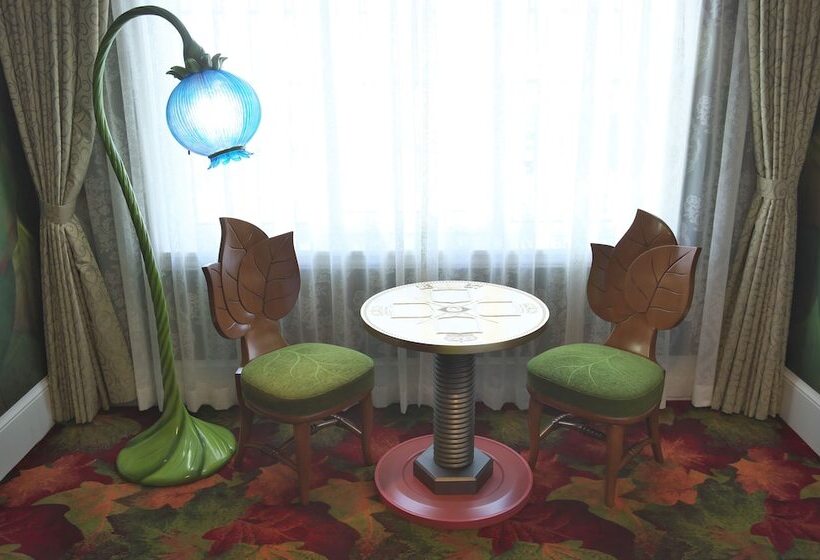 فندق Tokyo Disneyland