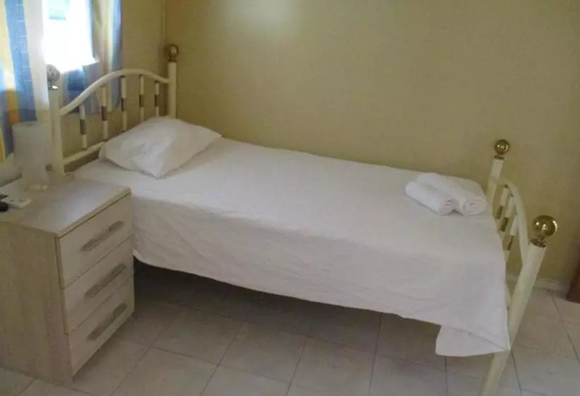 호텔 Triângulo Alojamento Local