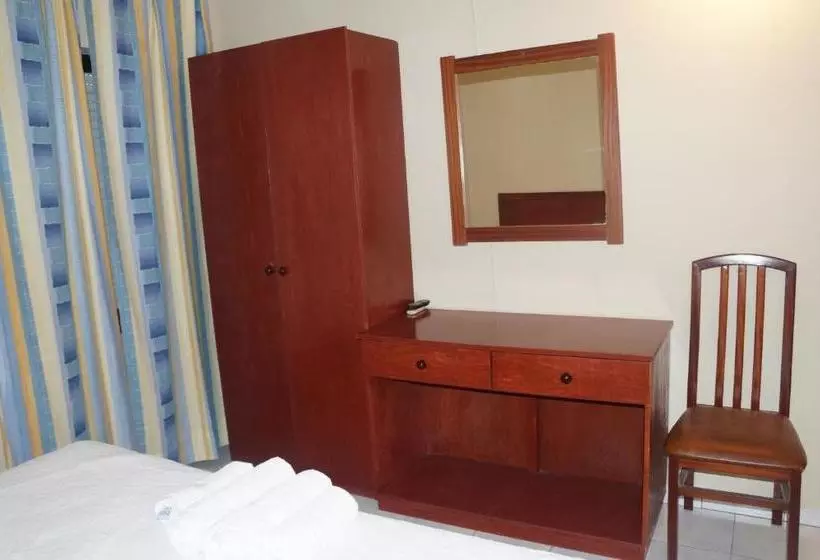 호텔 Triângulo Alojamento Local