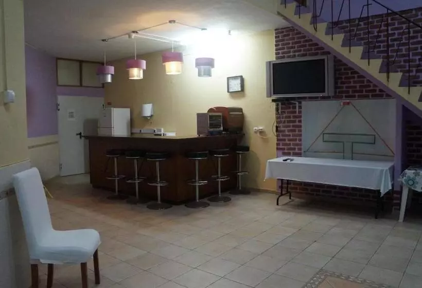 호텔 Triângulo Alojamento Local